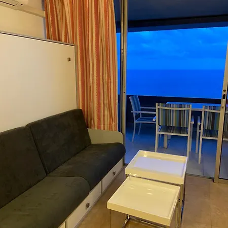 Monaco Doors 3 Vue Mer, Piscine, Parking